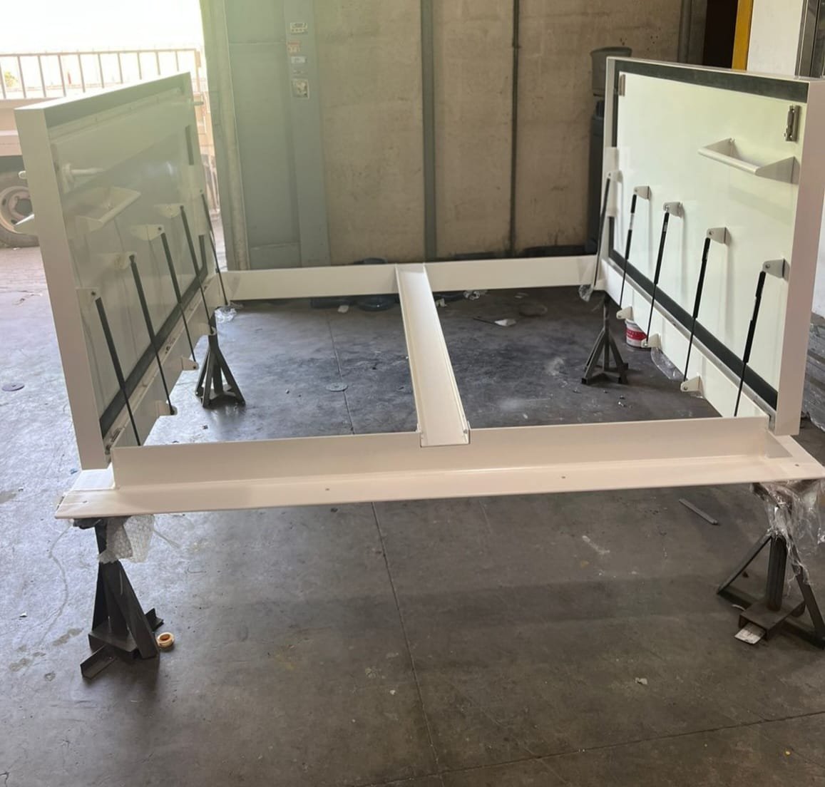 Hatch Cover Double Opening