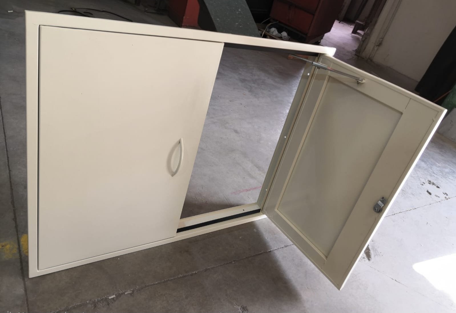 Double Wall Access Cover