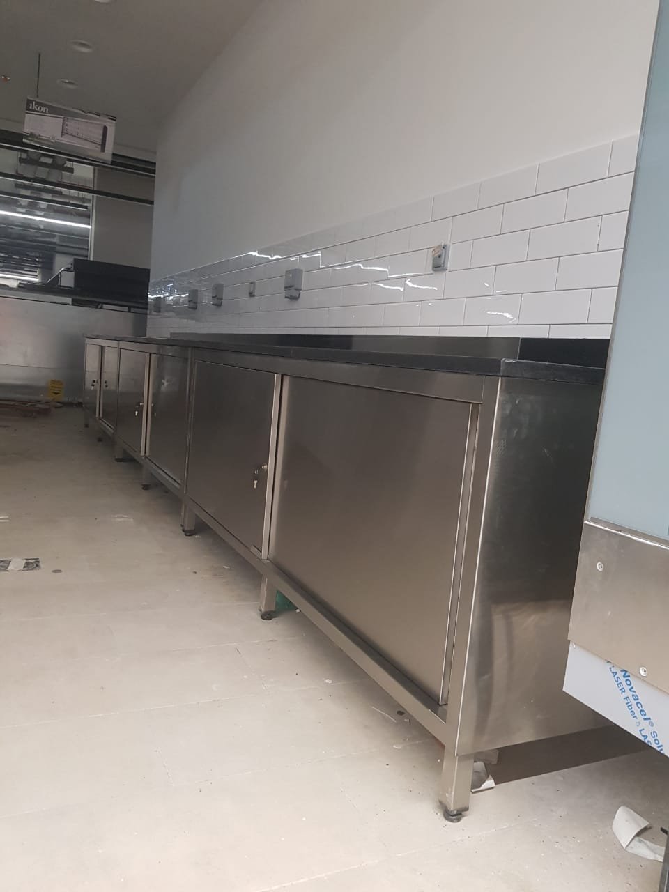 Base Cabinet