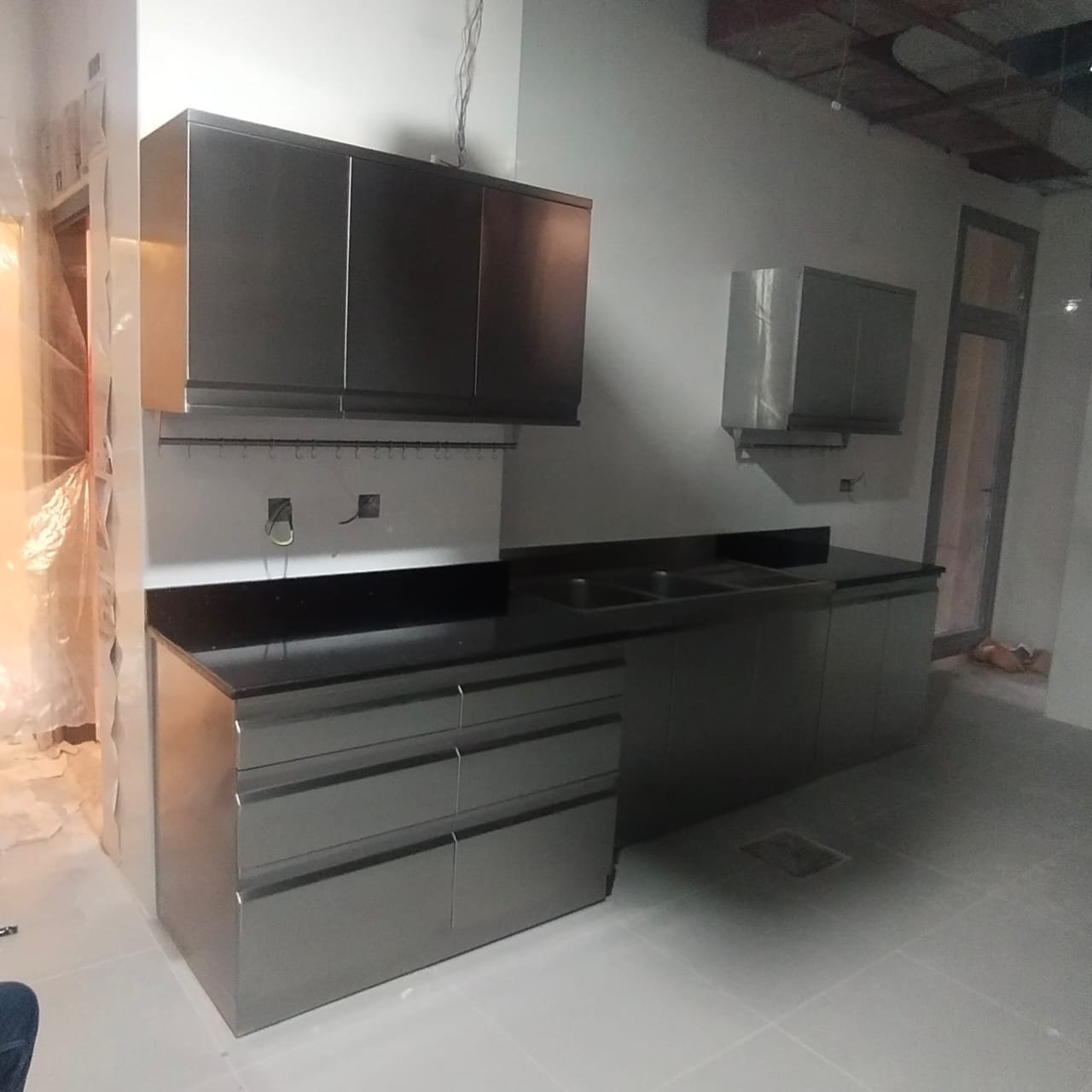 Kitchen Cabinet