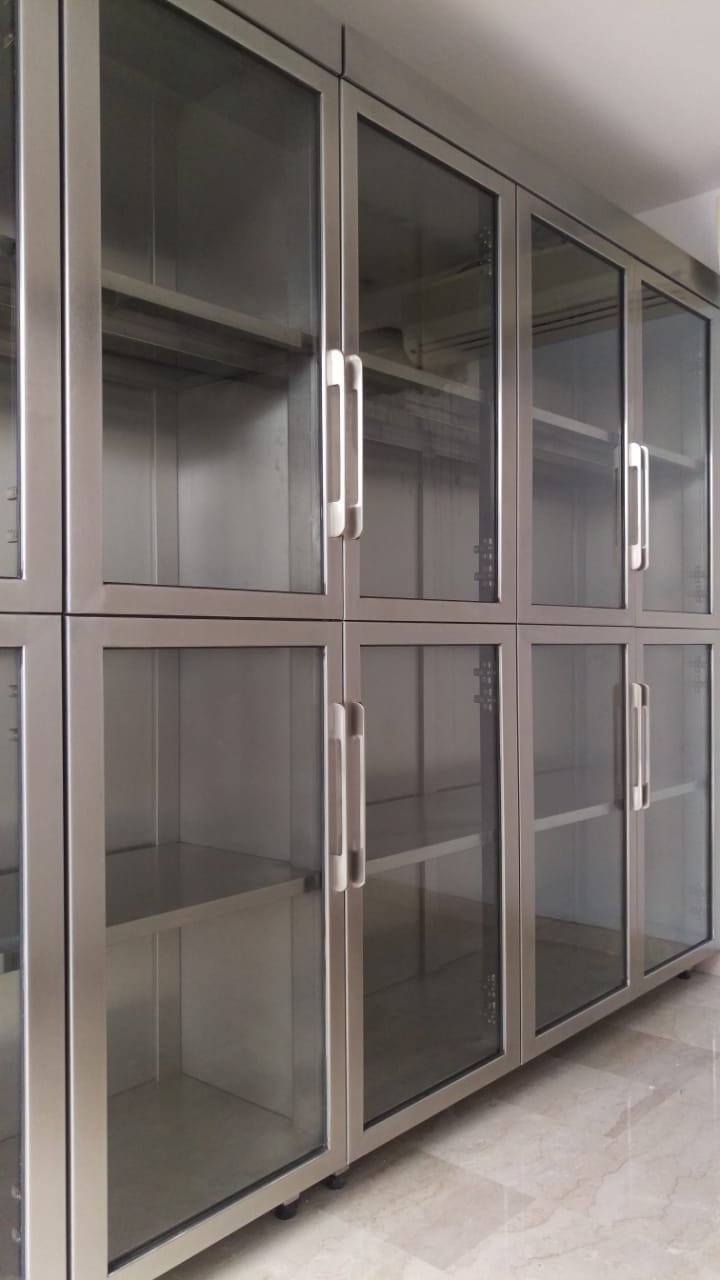 Upright Shelf