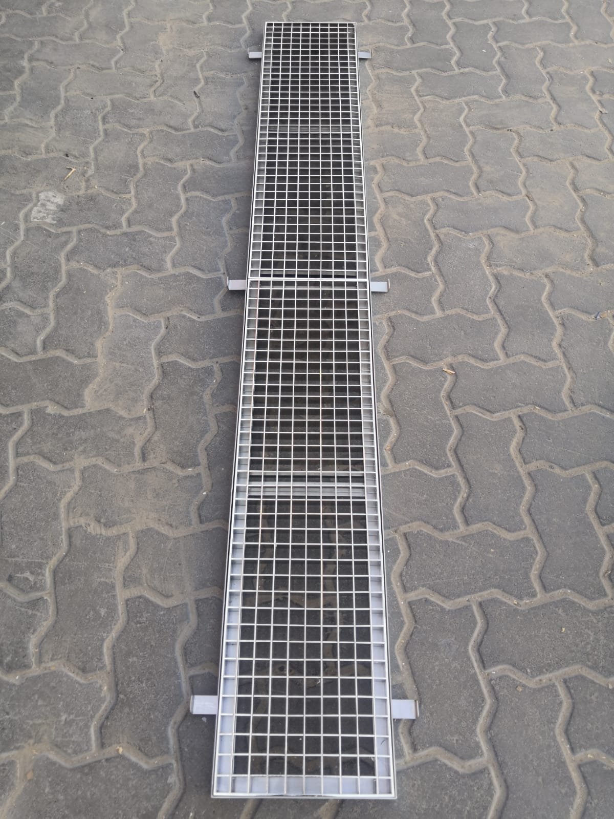 Angle Frame with Non Slip Grating