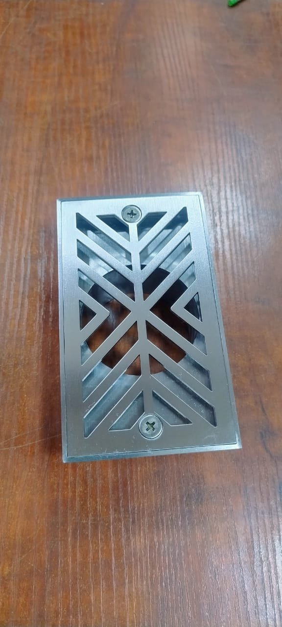 Slotted Top Threaded Outlet
