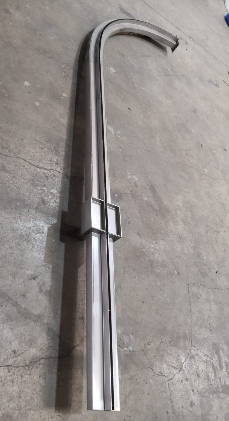 Radius Type Slot Drain